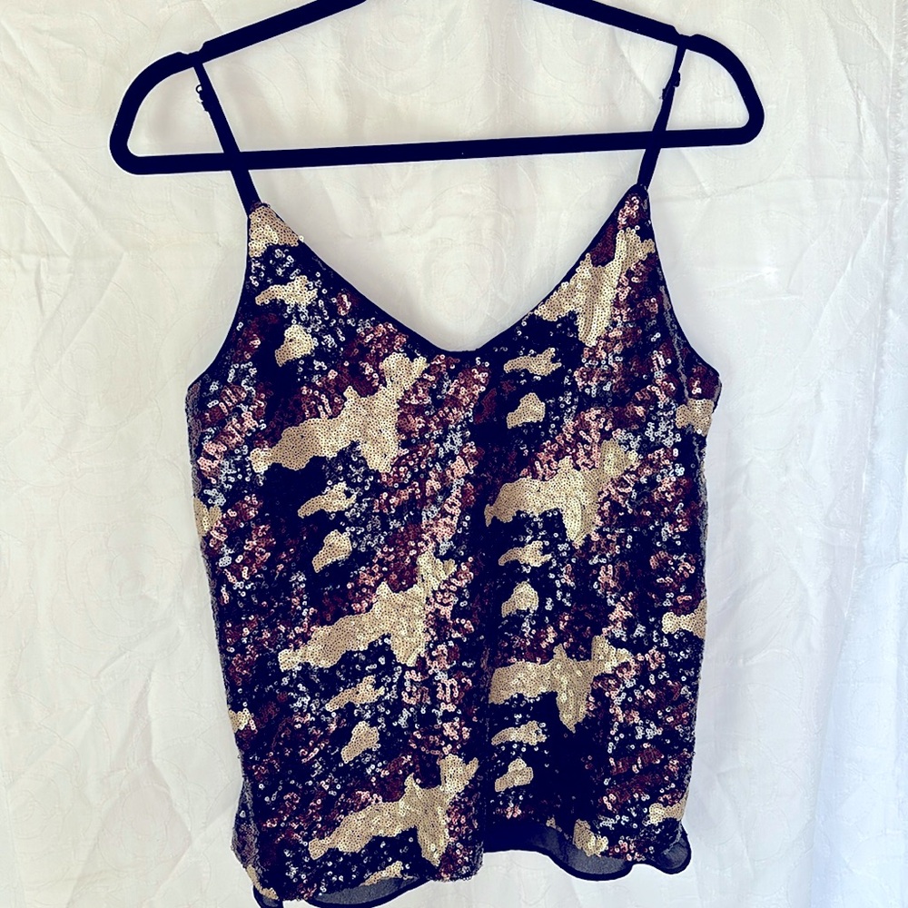 NWT THREE EIGHTY TWO sequined gold, black, and bronze evening top. Size Small.